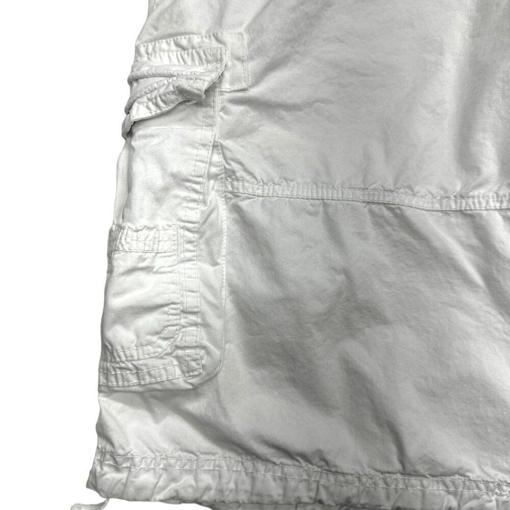 White Cargo Shorts (40) - Picture 5 of 7